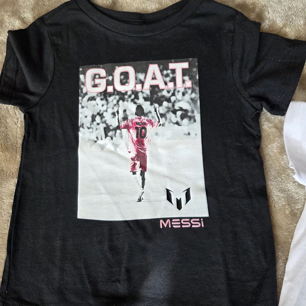 OLD NAVY,‎ 3T, Messi, GOAT, Athlete, Soccer, Toddler